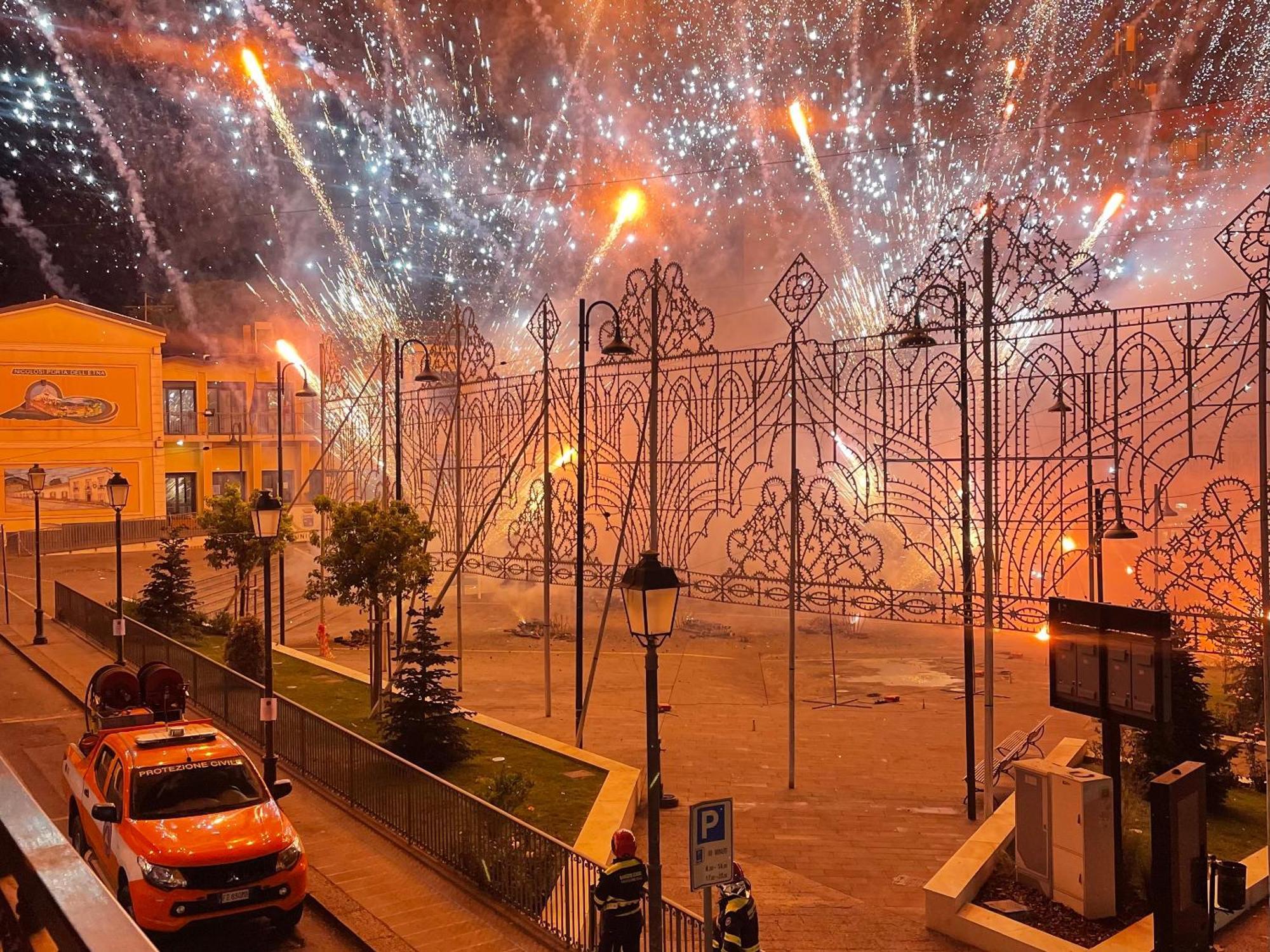 مبيت وإفطار نيكولوسي La Dama Dell'Etna المظهر الخارجي الصورة